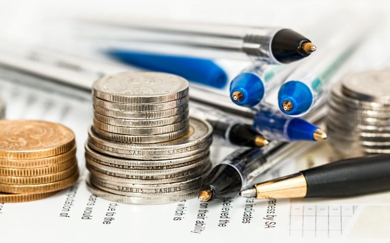 stevepb-coins-948603_1920 (1)